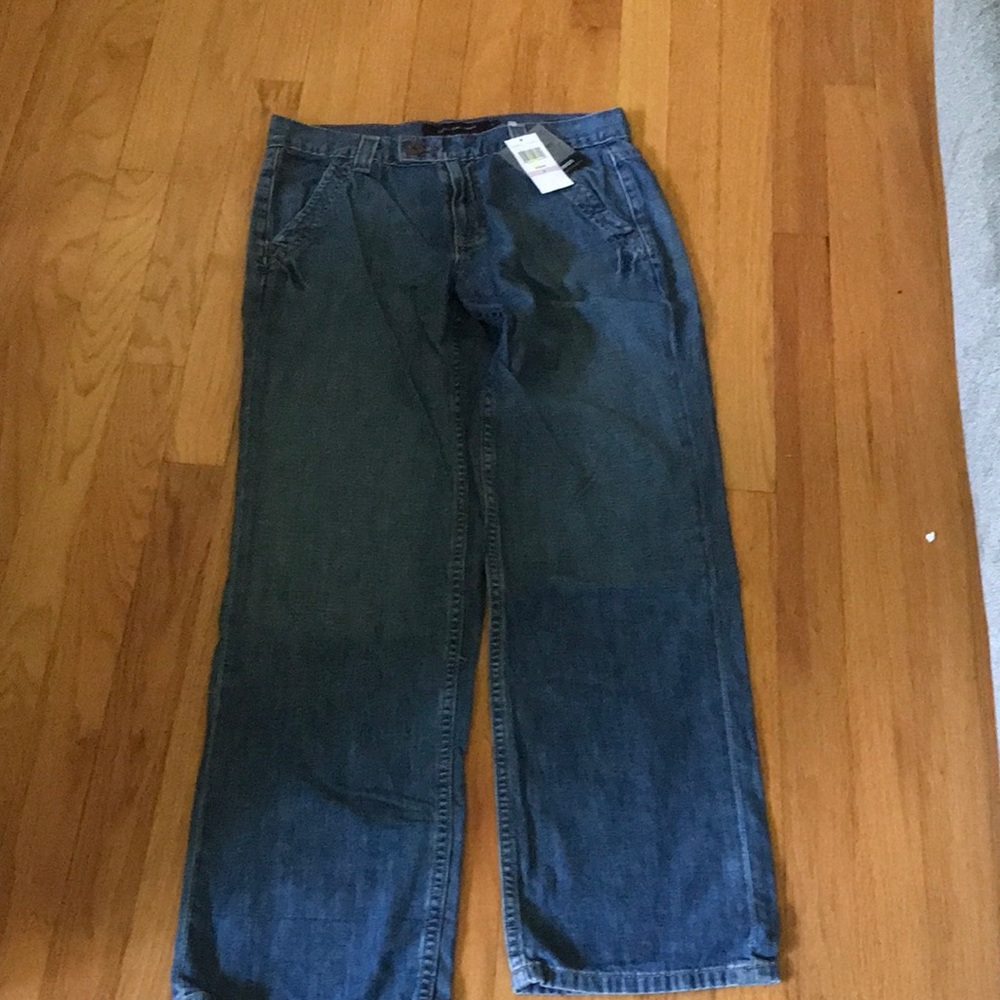 Women’s Calvin Klein cropped jeans. size 6